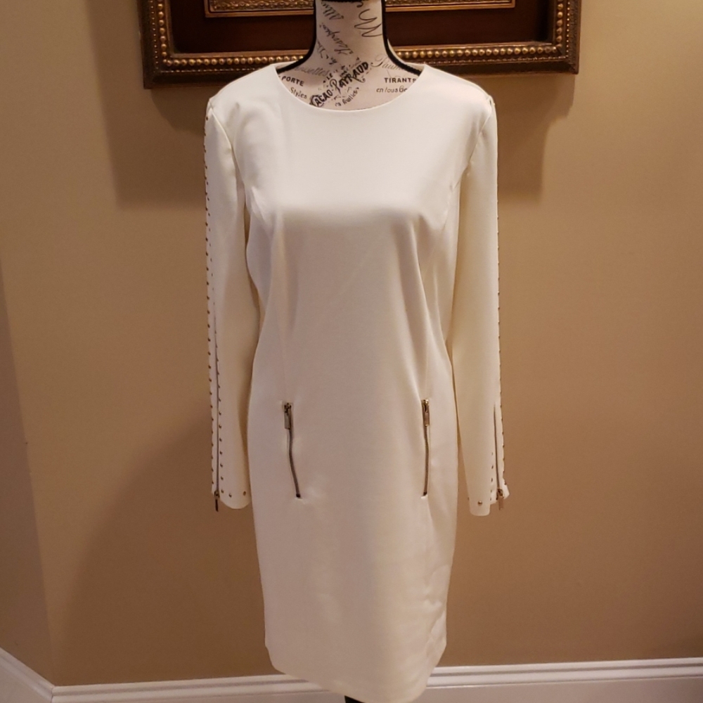 Venus White dress